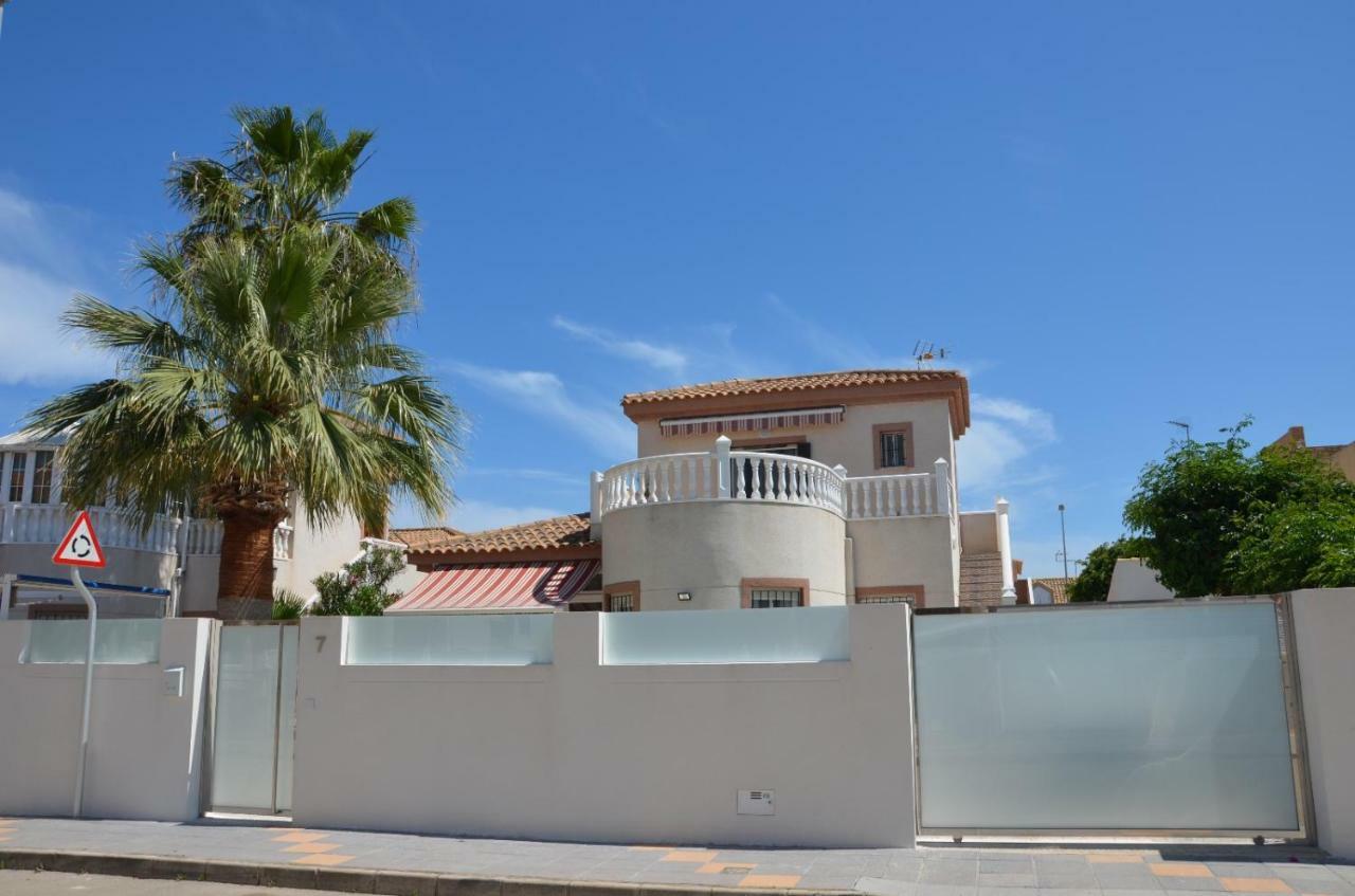 Villa En Torre De La Horadada A 240M De La Playa Torre de la Horadada Exterior foto